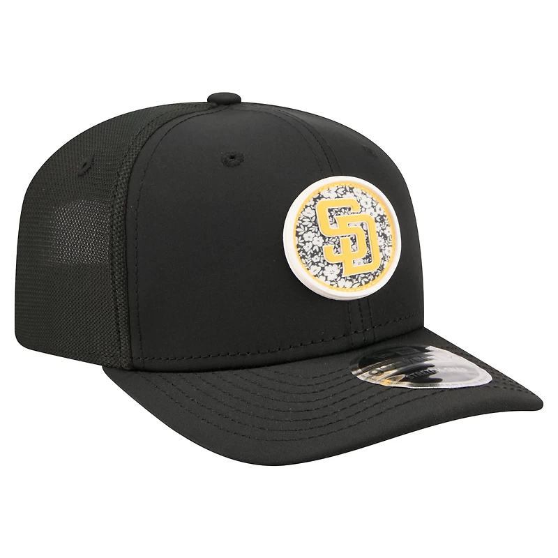 Men's New Era  Black San Diego Padres Floral Patch 9SEVENTY Adjustable Hat