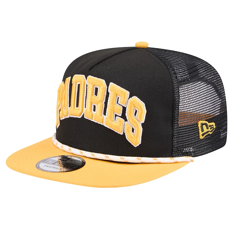 Casquette de golfeur en maille arrière New Era pour hommes, noir/or, San Diego Padres Throwback