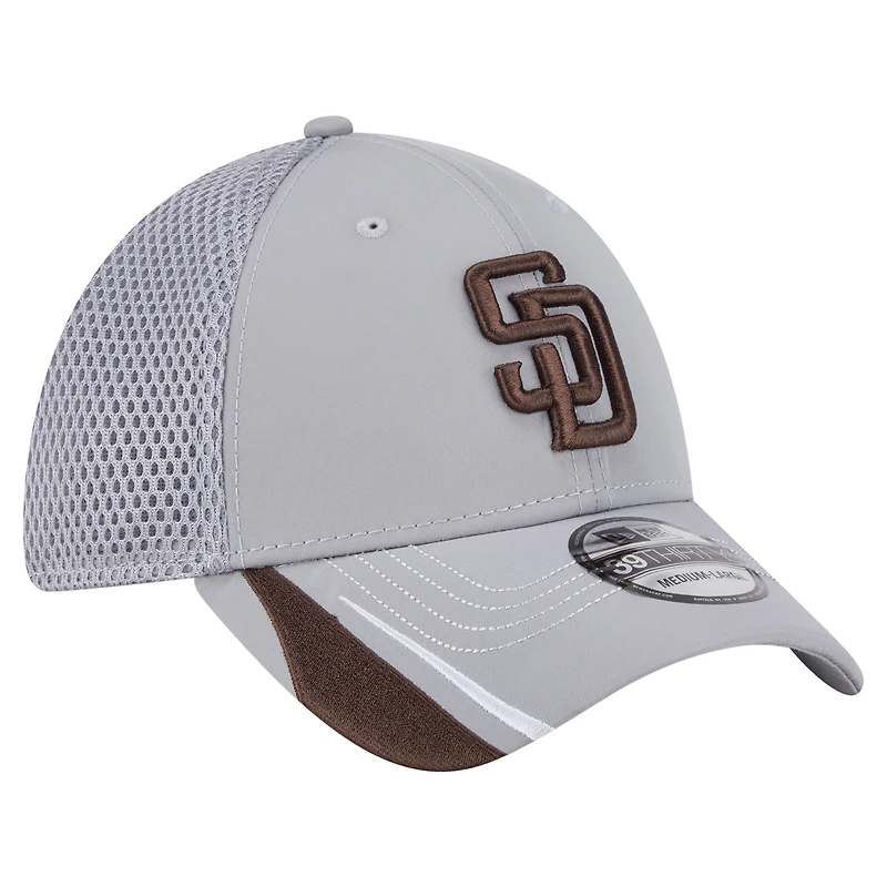 Casquette Linear 39THIRTY Flex grise New Era pour homme des Padres de San Diego