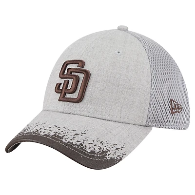 Casquette New Era 39THIRTY Flex grise à visière pour homme, motif éclaboussures de peinture, des Padres San Diego