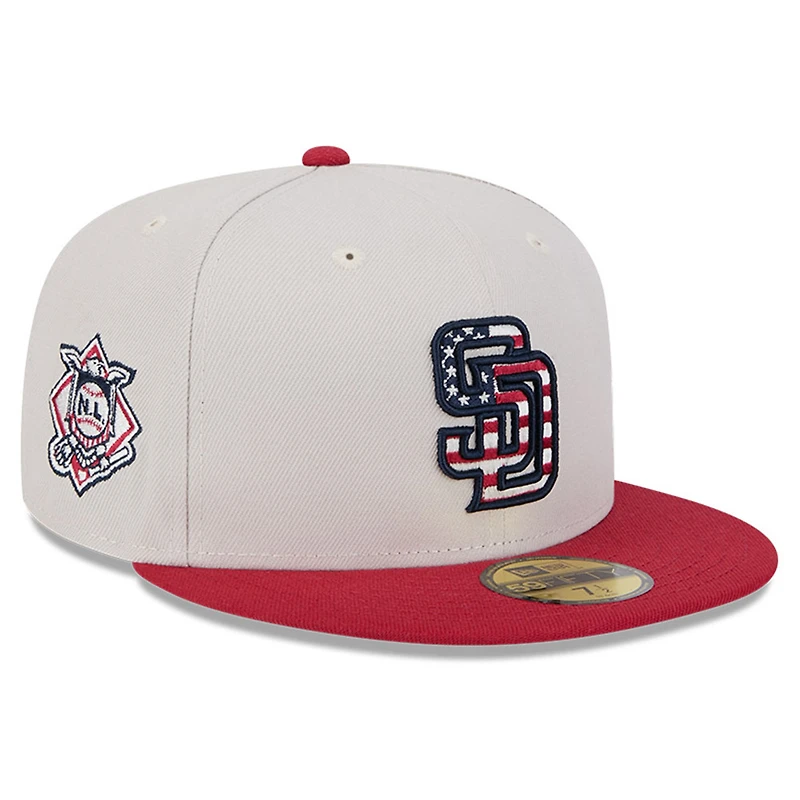 Casquette ajustée 59FIFTY du 4 juillet New Era pour hommes, kaki/rouge, San Diego Padres 2024