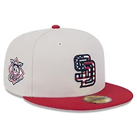 Casquette ajustée 59FIFTY du 4 juillet New Era pour hommes, kaki/rouge, San Diego Padres 2024