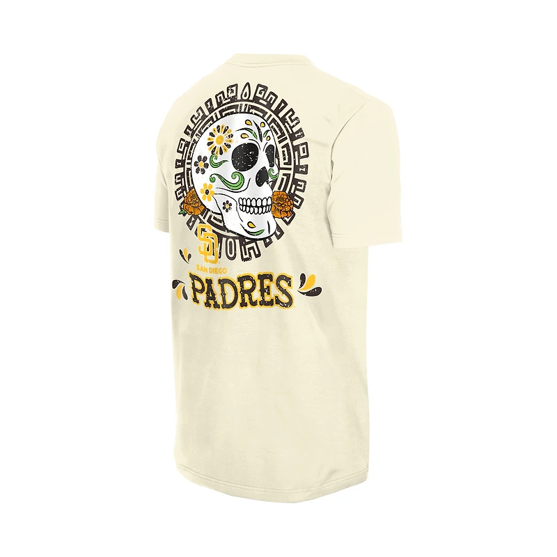 T-shirt naturel New Era San Diego Padres Dia de los Muertos Sugar Skull pour hommes