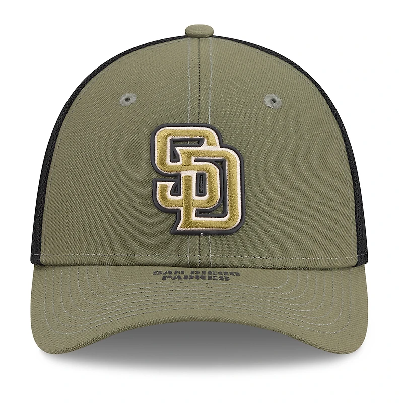 Men's New Era Olive San Diego Padres 2026 Armed Forces Day 39THIRTY M-Crown Flex Hat
