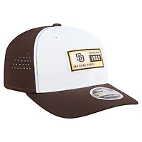 Casquette ajustable New Era 9SEVENTY blanche/marron pour homme, motif Established Patch des Padres de San Diego