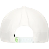 Men's New Era White San Diego Padres Spring Spectrum Golfer Snapback Hat