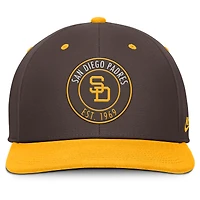 Casquette Nike Pro Dri-FIT Snapback marron/doré pour homme, collection Cooperstown des Padres de San Diego
