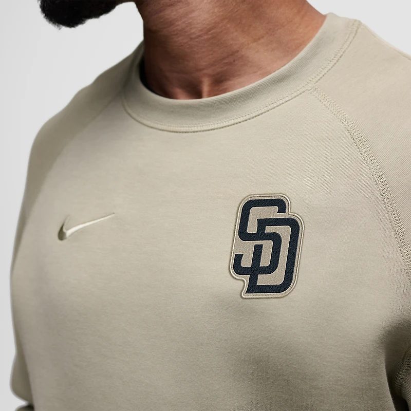 Sweat-shirt Nike Tech Fleece Raglan olive des San Diego Padres pour homme