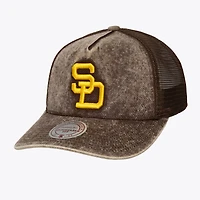 Unisex Mitchell & Ness  Brown San Diego Padres Cooperstown Gameday Adjustable Trucker Hat