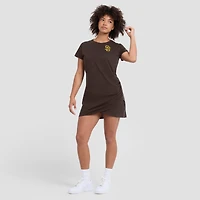 Robe t-shirt drapée froncée marron Fanatics pour femme des Padres de San Diego