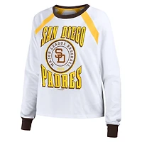 WEAR by Erin Andrews T-shirt blanc à manches longues raglan des San Diego Padres pour femmes