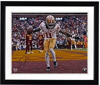 Photo de célébration de touchdown autographiée par Brandon Aiyuk (49ers de San Francisco), format 40 x 50 cm