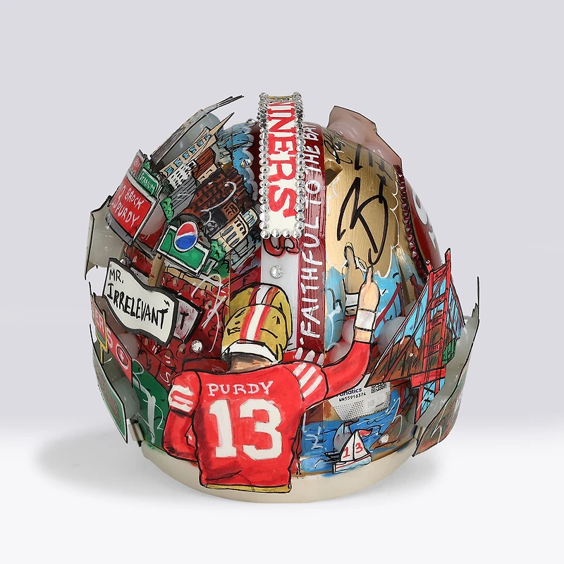 Casque miniature Riddell Speed autographié par Brock Purdy des 49ers de San Francisco - Illustration de Charles Fazzino - WN55916374