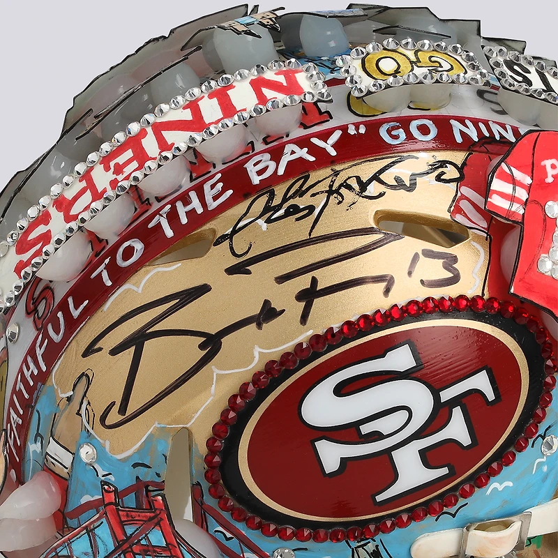 Casque miniature Riddell Speed ​​autographié par Brock Purdy des 49ers de San Francisco - Illustration de Charles Fazzino - WN55916374