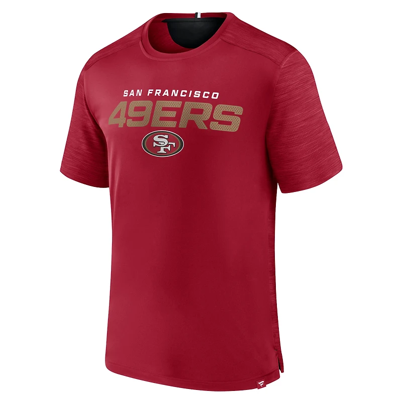 T-shirt Fanatics Scarlet San Francisco 49ers Defender Evo pour hommes