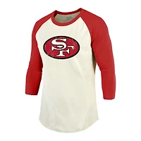 T-shirt à manches raglan 3/4 pour homme Majestic Threads Joe Montana Cream/Scarlet avec nom et numéro de joueur retraité des 49ers San Francisco