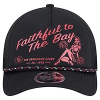 Casquette camionneur ajustable New Era noire San Francisco 49ers Gas Station 9FORTY A-Frame M-Crown pour homme