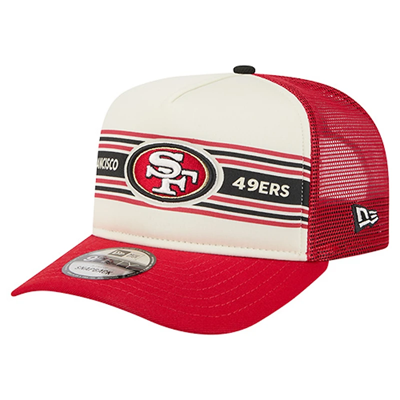 Casquette snapback New Era 9FIFTY Trucker crème/écarlate pour homme, motif bannière des 49ers de San Francisco