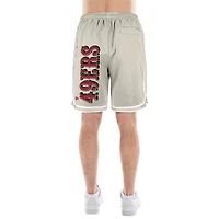 Short beige clair à patchs multiples Stone des San Francisco 49ers pour homme New Era