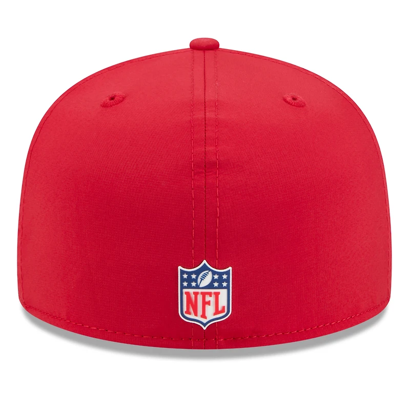 Casquette ajustée New Era rouge San Francisco 49ers 2025 Sideline 59FIFTY pour homme