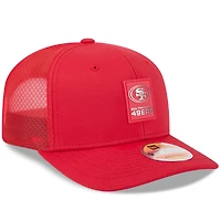 Casquette camionneur ajustable rouge New Era 9SEVENTY des San Francisco 49ers 2025 pour homme