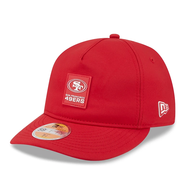 Casquette ajustée New Era rouge San Francisco 49ers 2025 Sideline Retro Crown 59FIFTY pour homme