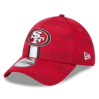 Casquette flexible New Era Scarlet San Francisco 49ers 2024 Sideline 39THIRTY pour hommes