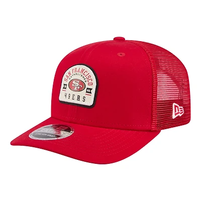 Casquette trucker ajustable New Era Scarlet San Francisco 49ers Contest 9SEVENTY pour homme