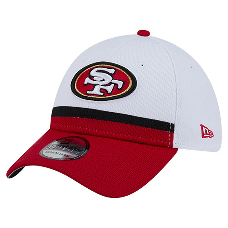 Men's New Era White/Scarlet San Francisco 49ers Dashmark Rays 39THIRTY Flex Hat