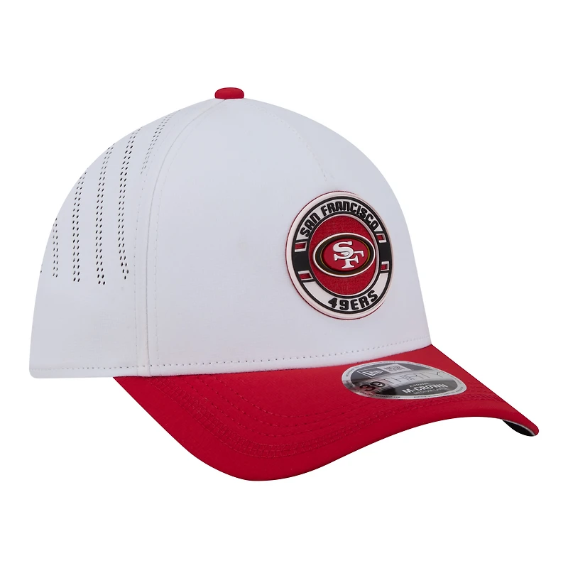 Casquette New Era blanche et écarlate pour homme, modèle San Francisco 49ers, patch 39THIRTY, monture A, couronne perforée, flexible