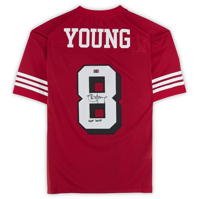 Maillot authentique rouge autographié par Steve Young des San Francisco 49ers, Mitchell/Ness, avec inscriptions « SB XXIX MVP, HOF 2005 ».