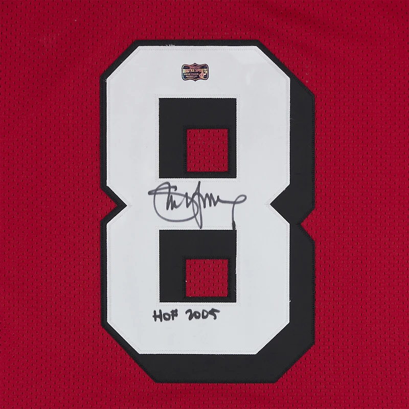 Maillot authentique rouge autographié par Steve Young des San Francisco 49ers, Mitchell/Ness, avec inscriptions « SB XXIX MVP, HOF 2005 ».