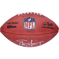 Ballon de football américain Wilson Duke en couleur, autographié par Steve Young (49ers de San Francisco), avec inscription « HOF 2005 ».