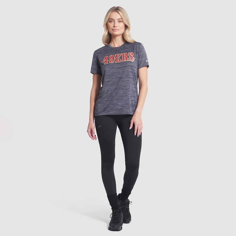 T-shirt Nike Dri-FIT pour femme, coloris charbon chiné, collection Rivalries 2025, San Francisco 49ers