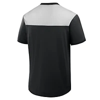 Men's Fanatics Black San Francisco Giants Walk Off V-Neck T-Shirt