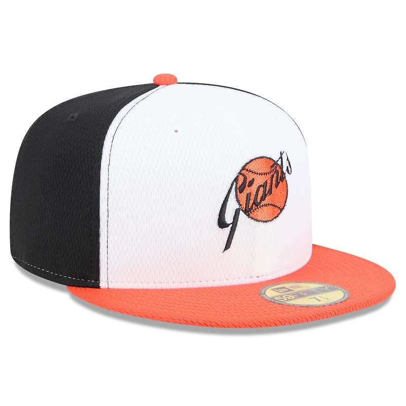 Men's New Era Black/Orange San Francisco Giants 2025 MLB Clubhouse 59FIFTY Fitted Hat