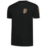 T-shirt New Era noir pour homme, logo bronze des Giants de San Francisco avec croix et chauves-souris.