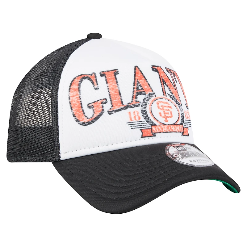 Men's New Era Black San Francisco Giants Distressed 9FORTY A-Frame Adjustable Trucker Hat