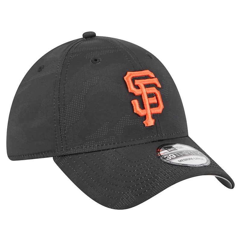 Casquette New Era 39THIRTY Flex noire à motif camouflage ton sur des Giants de San Francisco pour homme