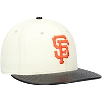Casquette ajustée 59FIFTY à visière en cuir crème San Francisco Giants Game Night New Era pour hommes