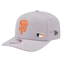 Casquette ajustable New Era grise San Francisco Giants 9SEVENTY perforée au laser pour homme