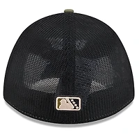 Men's New Era  Olive San Francisco Giants 2026 Armed Forces Day 39THIRTY M-Crown Flex Hat