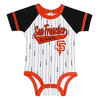 Newborn & Infant White San Francisco Giants Base Hitter Bodysuit, Bib Bootie Set