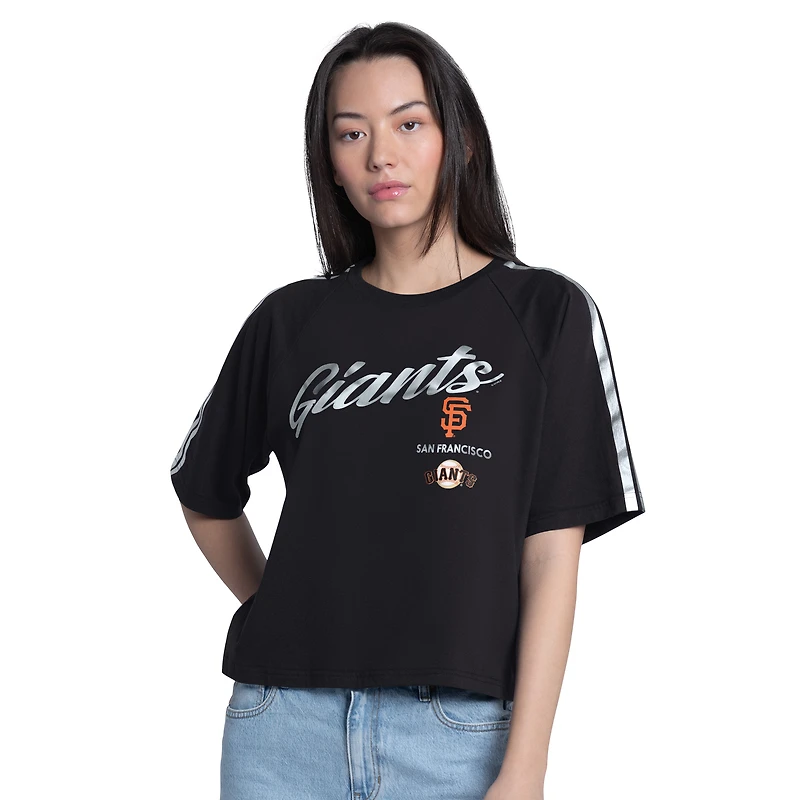 Women's G-III 4Her by Carl Banks  Black San Francisco Giants Classic Play Cropped Raglan T-Shirt