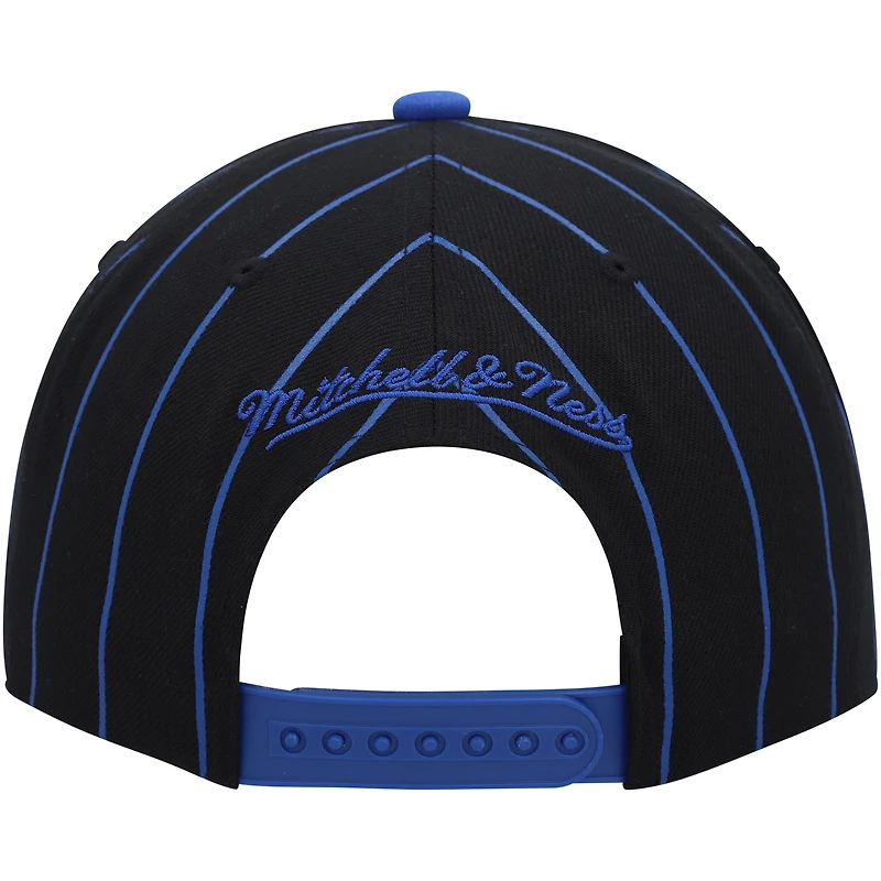 Casquette Snapback pour homme Mitchell & Ness noire San Jose Earthquakes Team Pin