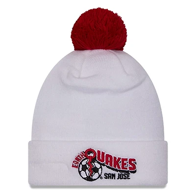 Bonnet en tricot à revers et crochet en jersey blanc San Jose Earthquakes New Era pour hommes avec pompon