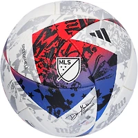 Ballon de football utilisé lors du match des San Jose Earthquakes de la saison 2023 de la MLS