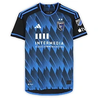 Maillot adidas bleu/noir dédicacé Vitor Costa de Brito des San Jose Earthquakes, numéro 94, utilisé lors du match, saison 2024 de la MLS - Taille S
