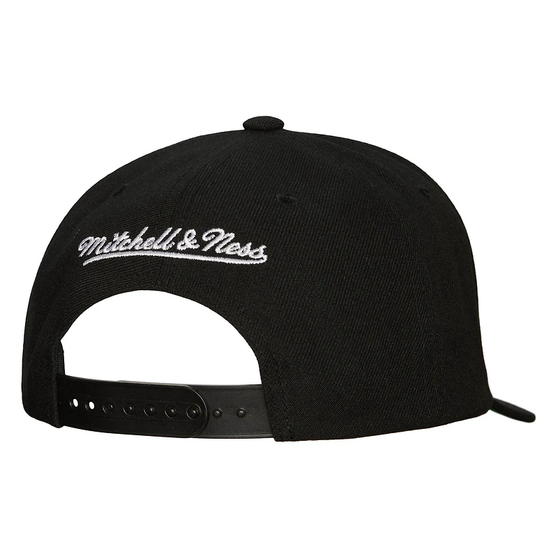 Men's Mitchell & Ness Black San Jose Sharks Core Team Ground Pro Adjustable Hat