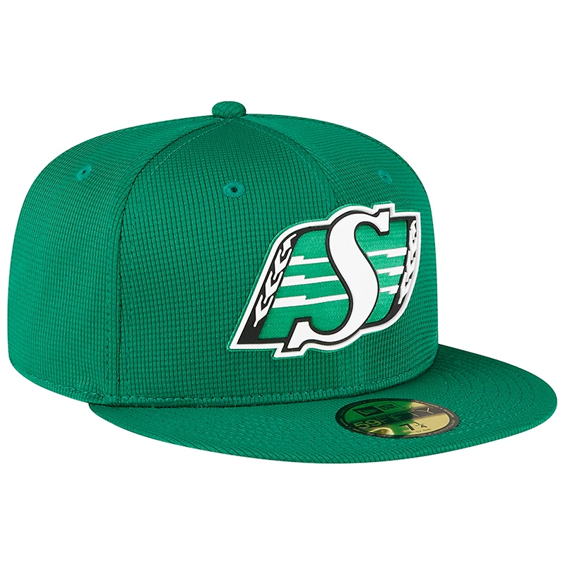 Casquette ajustée 59FIFTY Sideline des Roughriders de la Saskatchewan New Era verte pour homme
